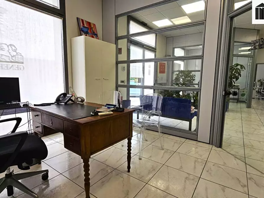 Immagine 14 di Ufficio in vendita  a Santa Croce Sull'arno