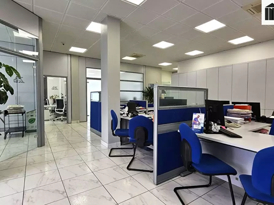 Immagine 23 di Ufficio in vendita  a Santa Croce Sull'arno