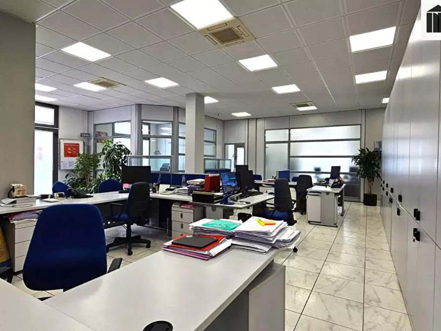 Immagine 25 di Ufficio in vendita  a Santa Croce Sull'arno