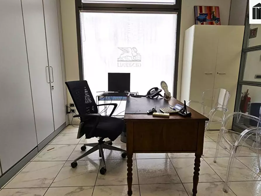 Immagine 13 di Ufficio in vendita  a Santa Croce Sull'arno