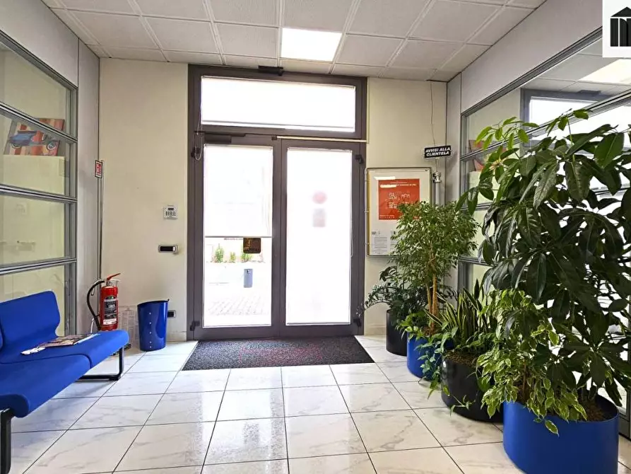 Immagine 28 di Ufficio in vendita  a Santa Croce Sull'arno