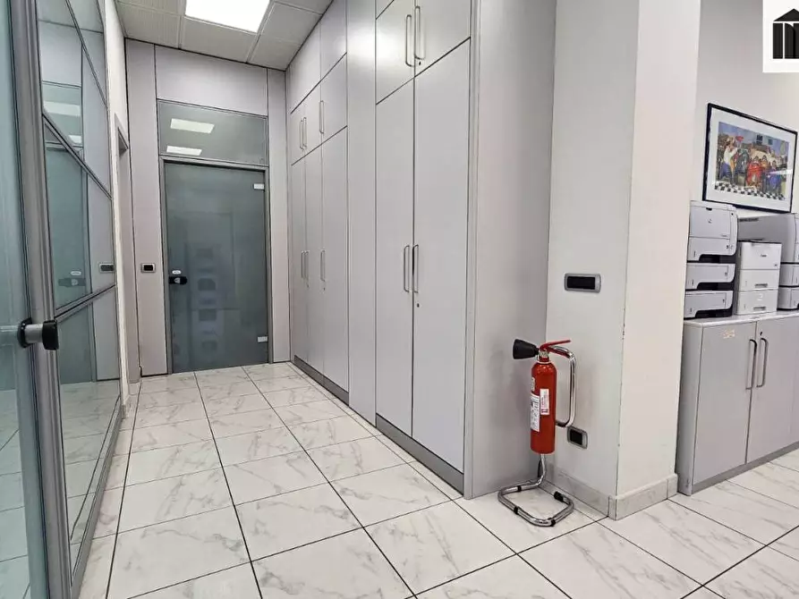 Immagine 9 di Ufficio in vendita  a Santa Croce Sull'arno