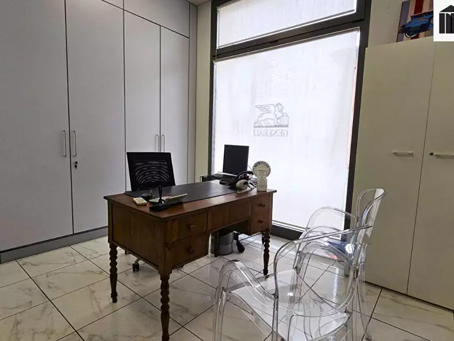 Immagine 12 di Ufficio in vendita  a Santa Croce Sull'arno