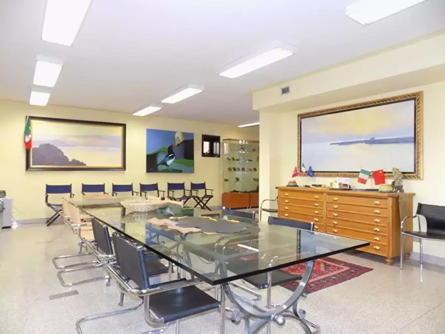 Immagine 2 di Ufficio in vendita  a Santa Croce Sull'arno