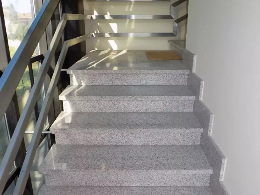 Immagine 18 di Ufficio in vendita  a Santa Croce Sull'arno