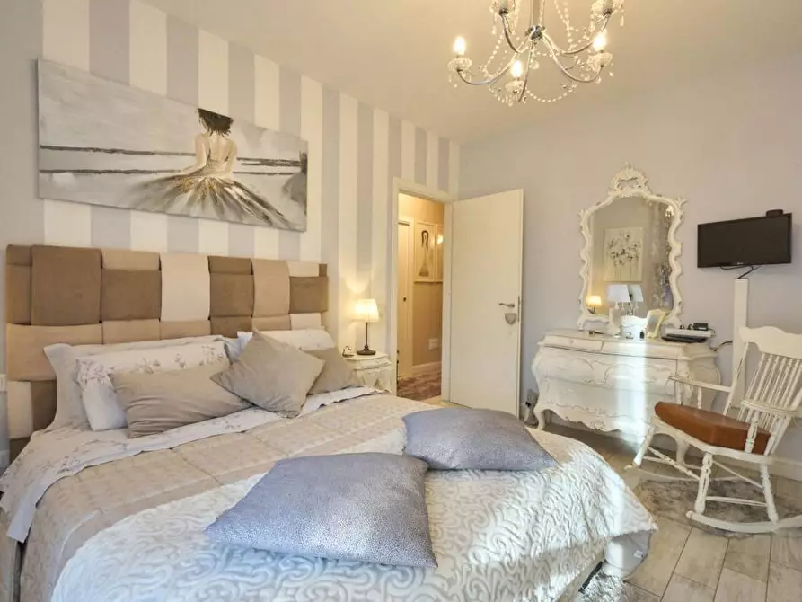 Immagine 11 di Appartamento in vendita  a Santa Croce Sull'arno