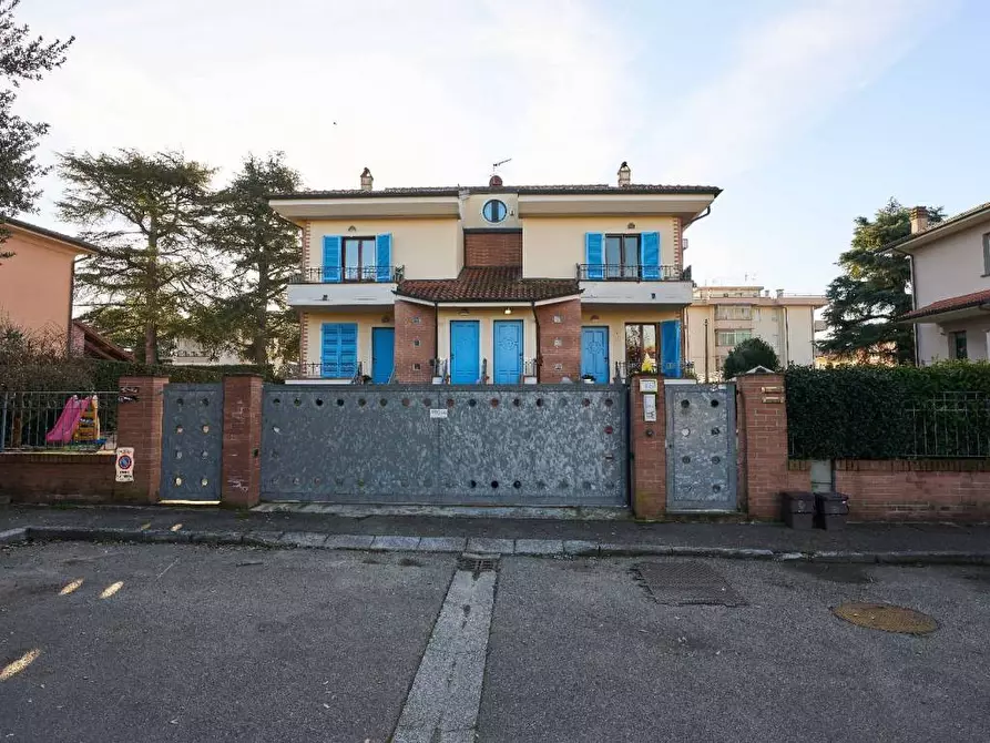 Immagine 5 di Appartamento in vendita  a Santa Croce Sull'arno