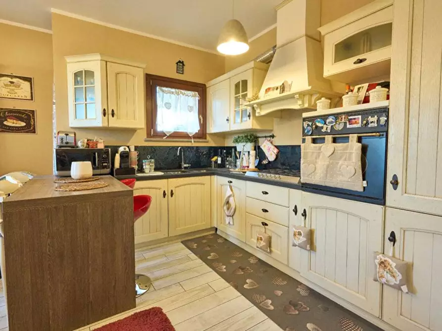 Immagine 8 di Appartamento in vendita  a Santa Croce Sull'arno