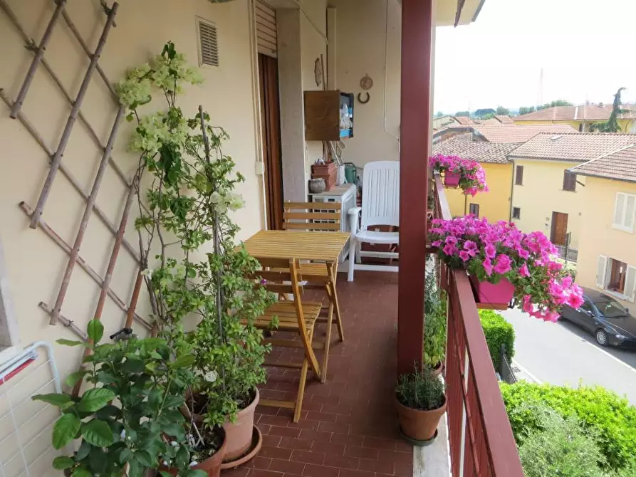 Immagine 12 di Appartamento in vendita  a Fucecchio