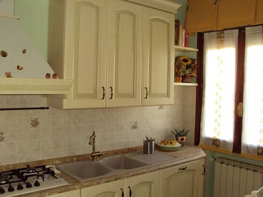 Immagine 5 di Appartamento in vendita  a Fucecchio