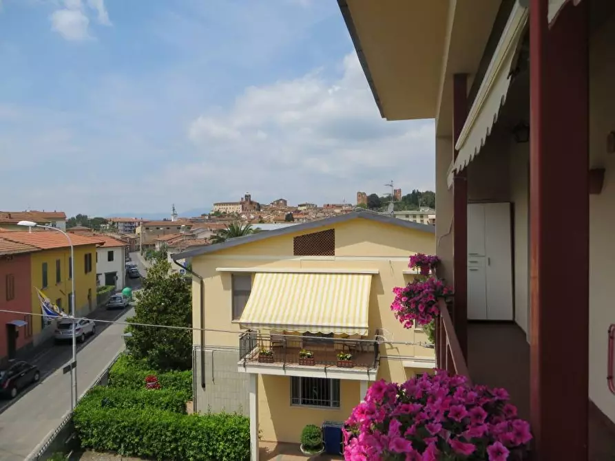 Immagine 13 di Appartamento in vendita  a Fucecchio