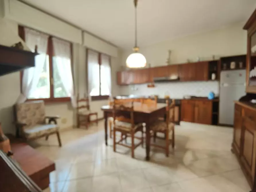 Immagine 17 di Villa in vendita  a Fucecchio