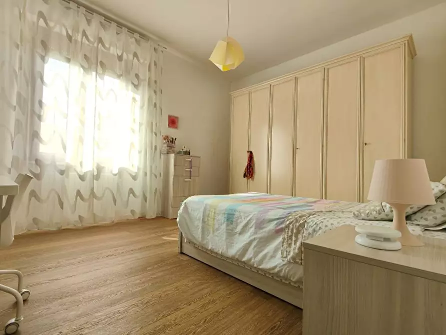 Immagine 6 di Villa in vendita  a Fucecchio