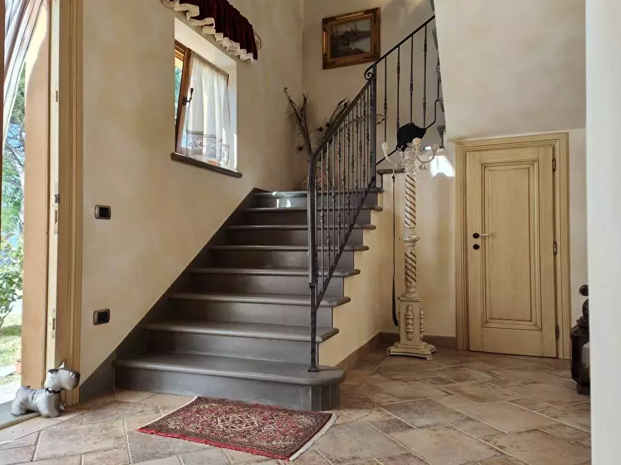 Immagine 8 di Casa colonica in vendita  a Palaia