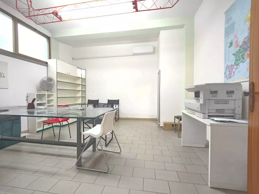 Immagine 4 di Capannone industriale in vendita  a Cerreto Guidi