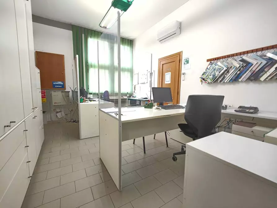 Immagine 12 di Capannone industriale in vendita  a Cerreto Guidi