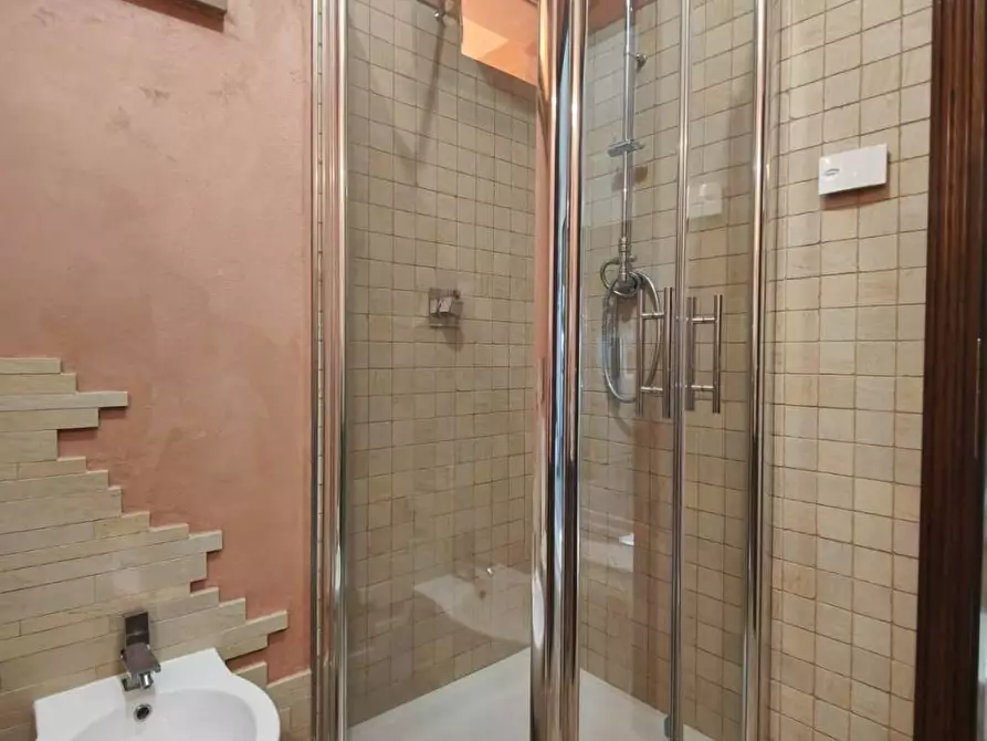 Immagine 7 di Villa in vendita  a San Miniato