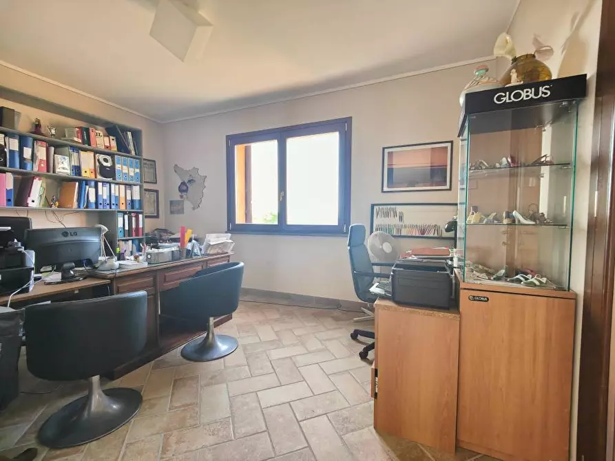 Immagine 23 di Villa in vendita  a San Miniato