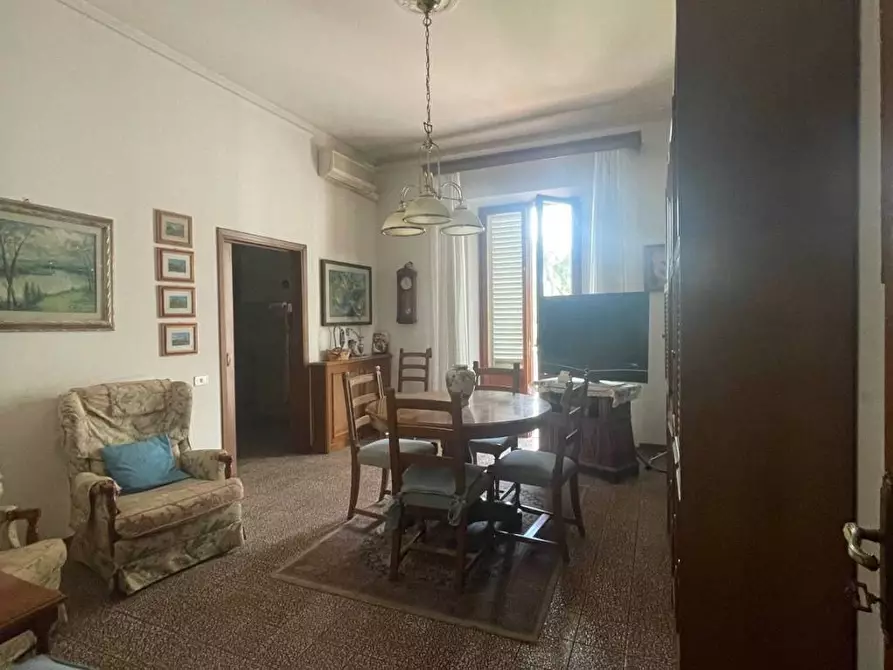 Immagine 14 di Appartamento in vendita  a Fucecchio