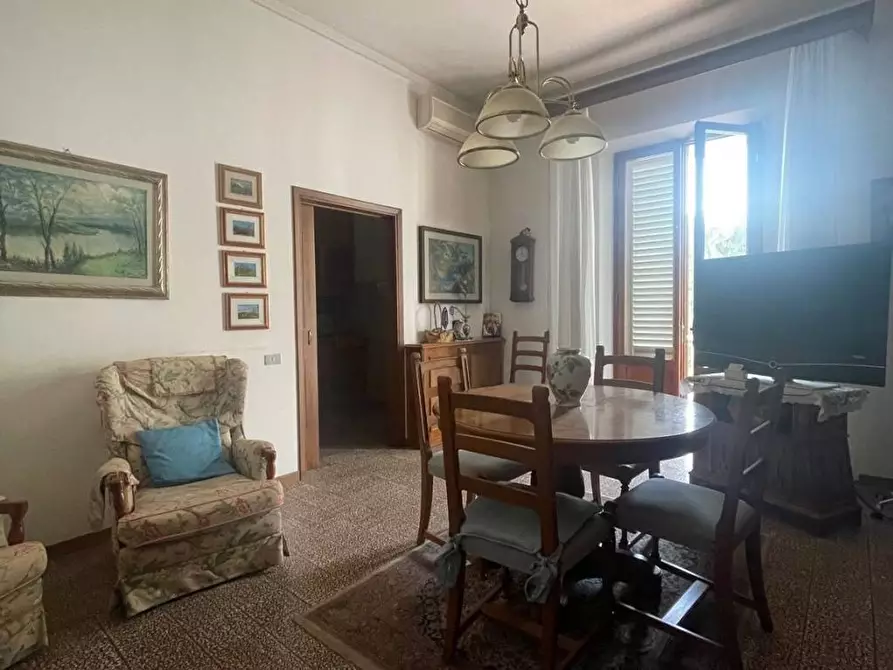 Immagine 13 di Appartamento in vendita  a Fucecchio