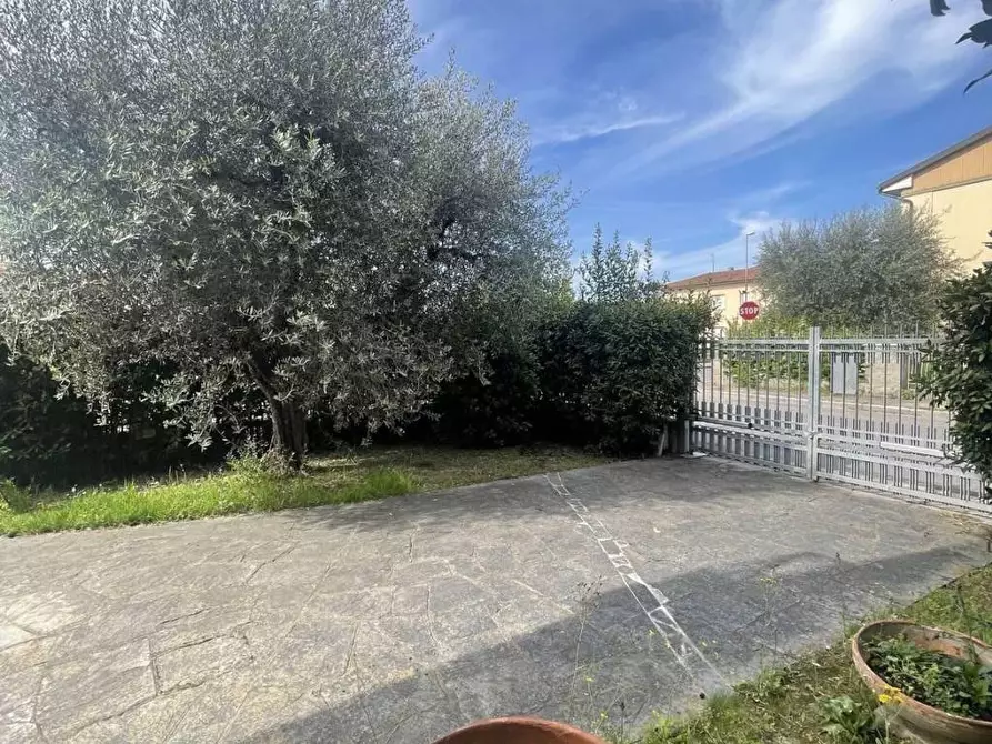 Immagine 34 di Appartamento in vendita  a Fucecchio