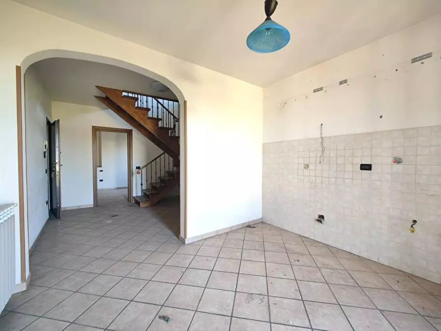 Immagine 8 di Appartamento in vendita  a Cerreto Guidi