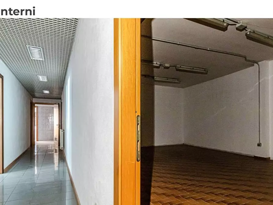 Immagine 8 di Ufficio in vendita  a Santa Croce Sull'arno