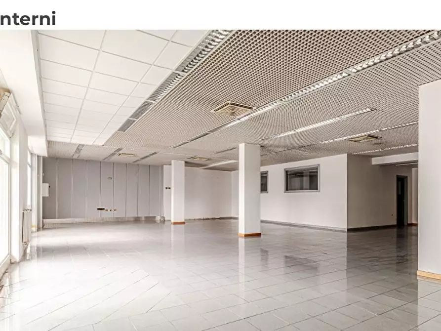 Immagine 13 di Ufficio in vendita  a Santa Croce Sull'arno