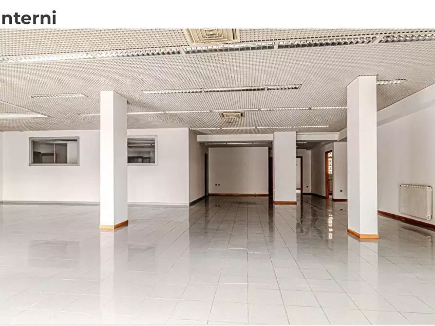 Immagine 7 di Ufficio in vendita  a Santa Croce Sull'arno