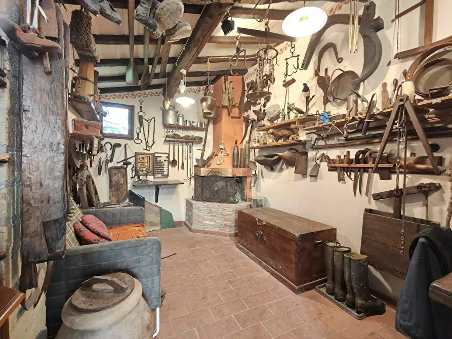 Immagine 25 di Villa in vendita  a Cerreto Guidi