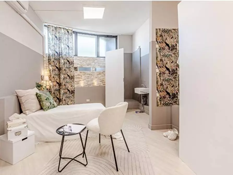 Immagine 8 di Ufficio in vendita  a Fucecchio