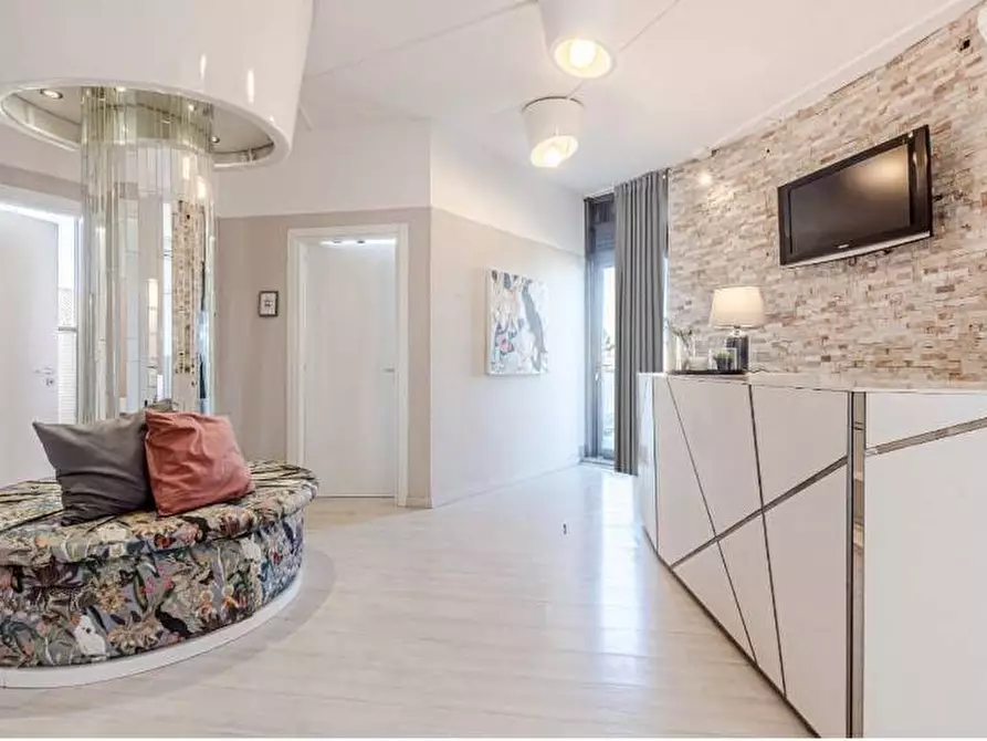 Immagine 5 di Ufficio in vendita  a Fucecchio