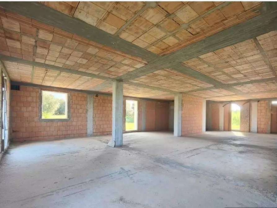 Immagine 6 di Villa in vendita  a Fucecchio