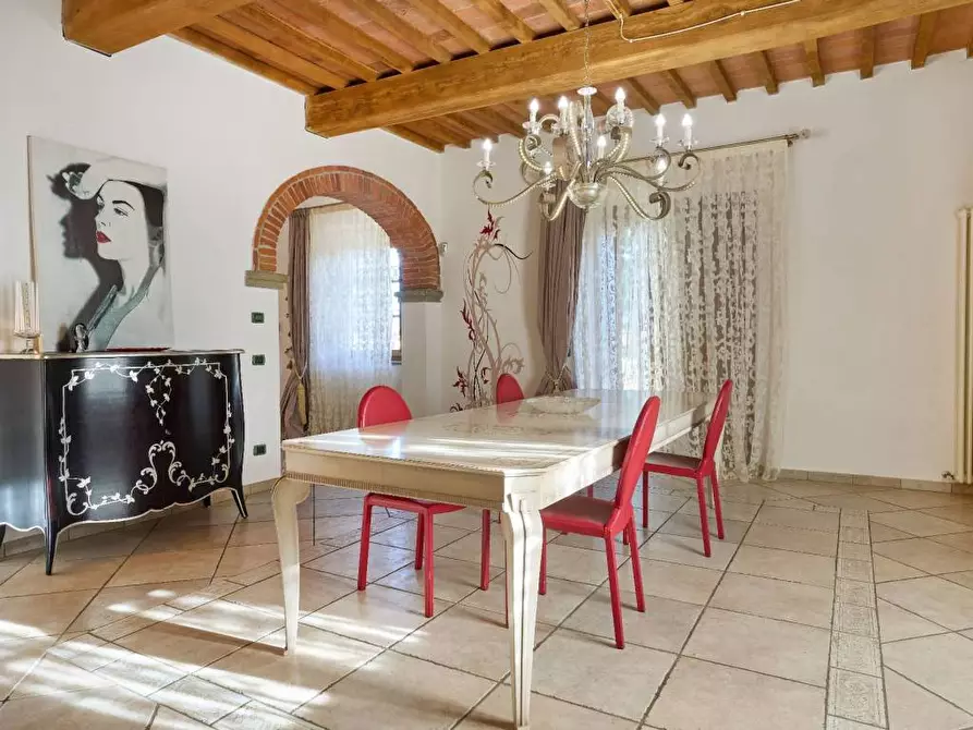 Immagine 13 di Villa in vendita  a Cerreto Guidi