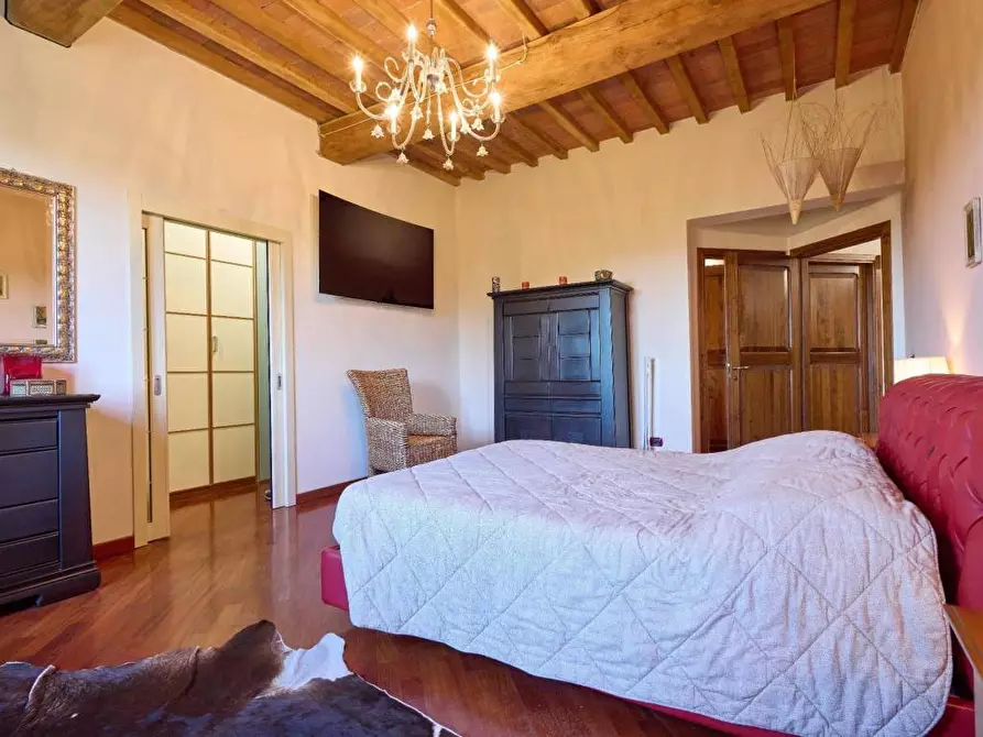 Immagine 28 di Villa in vendita  a Cerreto Guidi