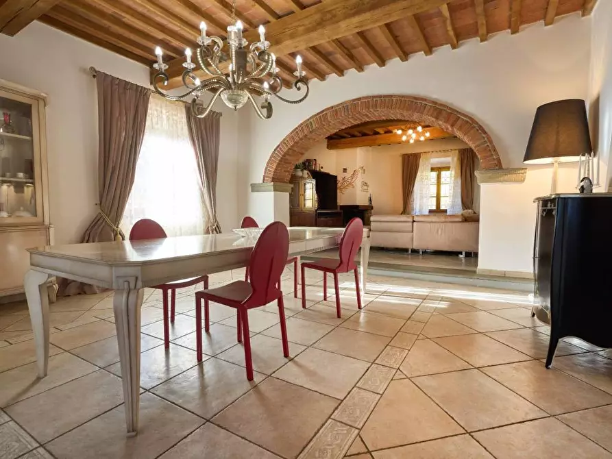 Immagine 14 di Villa in vendita  a Cerreto Guidi