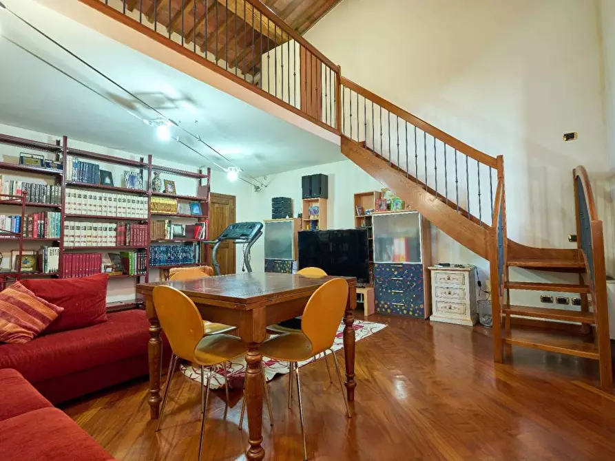 Immagine 40 di Villa in vendita  a Cerreto Guidi