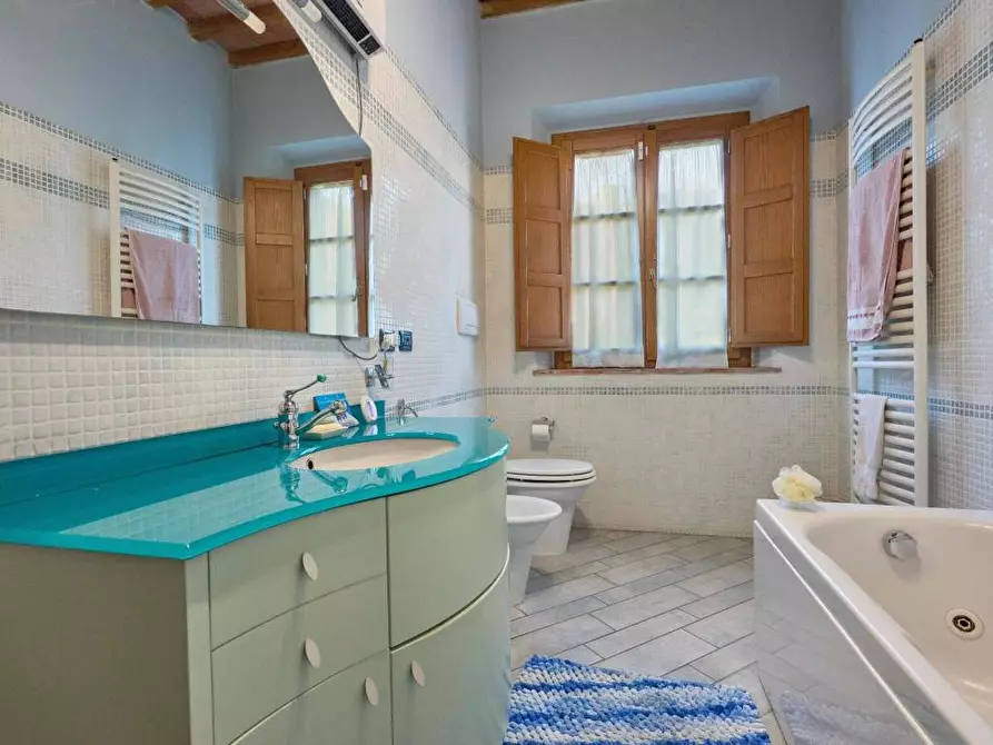 Immagine 39 di Villa in vendita  a Cerreto Guidi