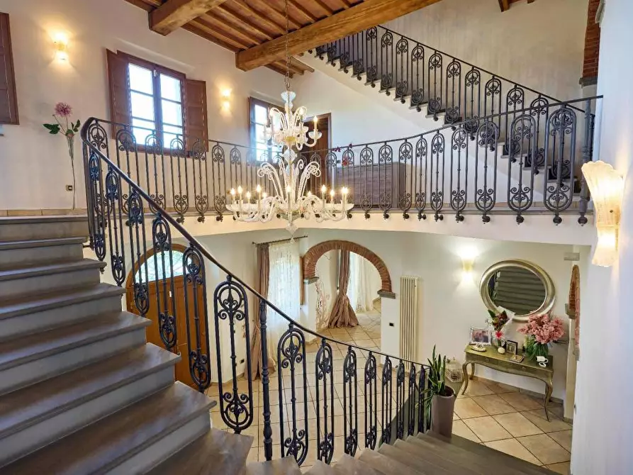 Immagine 25 di Villa in vendita  a Cerreto Guidi