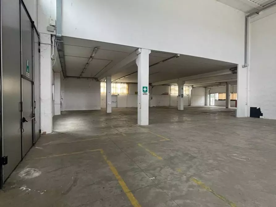 Immagine 15 di Capannone industriale in vendita  a San Miniato