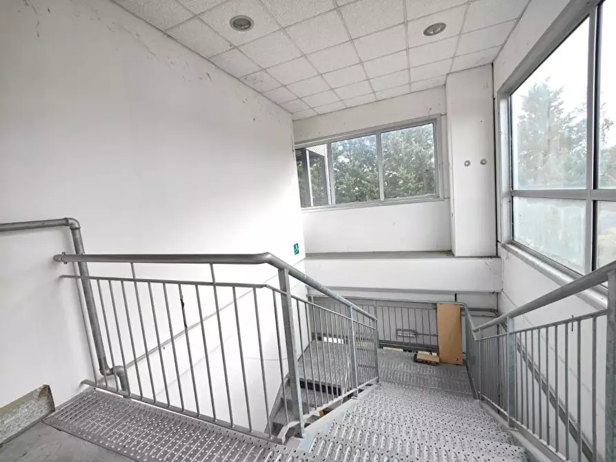 Immagine 7 di Capannone industriale in vendita  a San Miniato