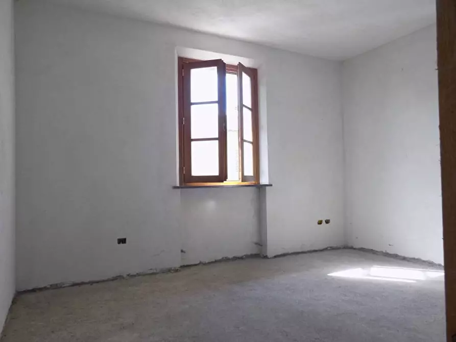 Immagine 9 di Casa bifamiliare in vendita  a Fucecchio