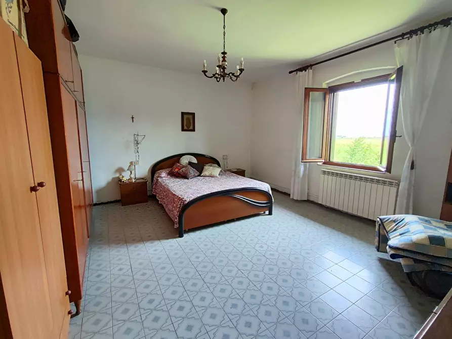 Immagine 12 di Villetta a schiera in vendita  a Pisa