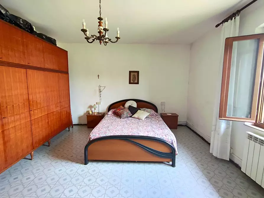 Immagine 13 di Villetta a schiera in vendita  a Pisa