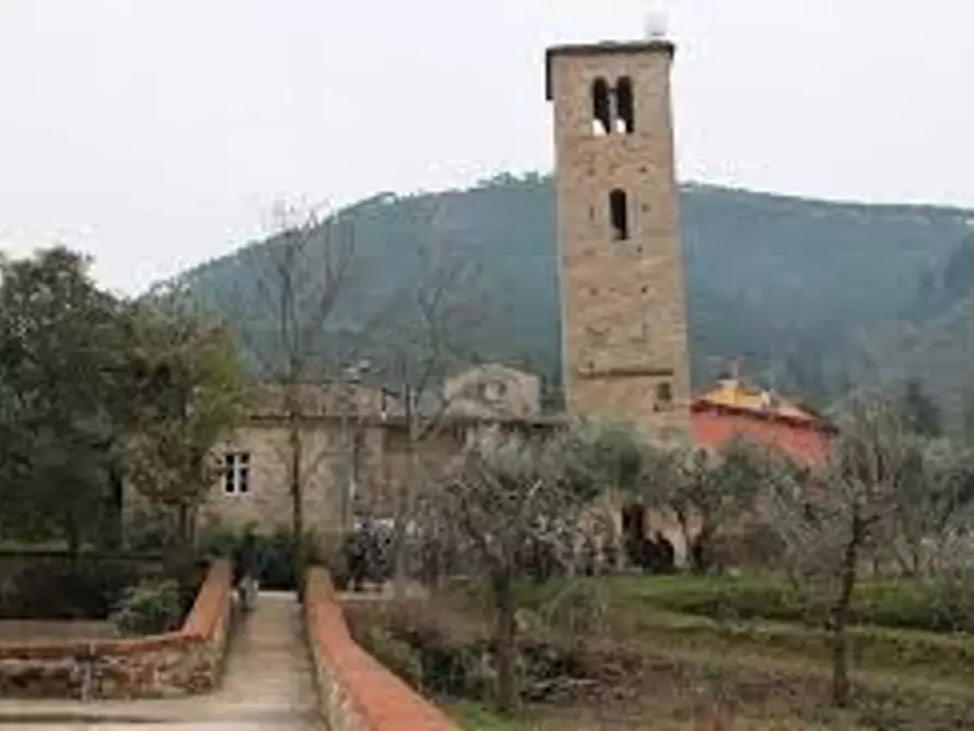 Immagine 10 di Rustico / casale in vendita  a Altopascio