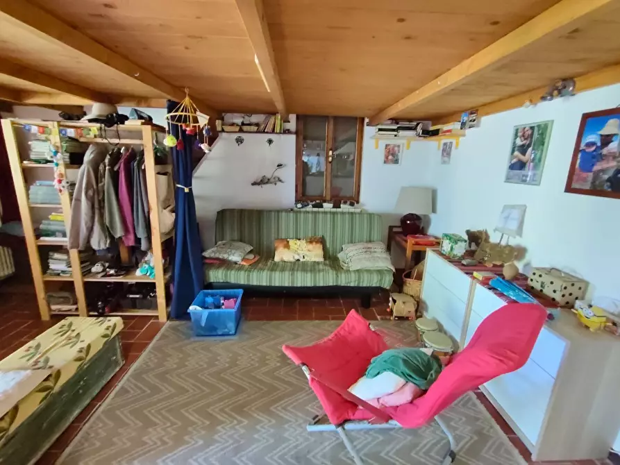 Immagine 12 di Baita in vendita  a Vicopisano