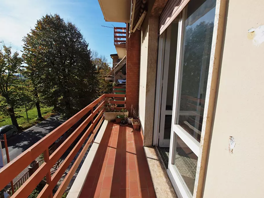 Immagine 5 di Appartamento in vendita  a San Giuliano Terme