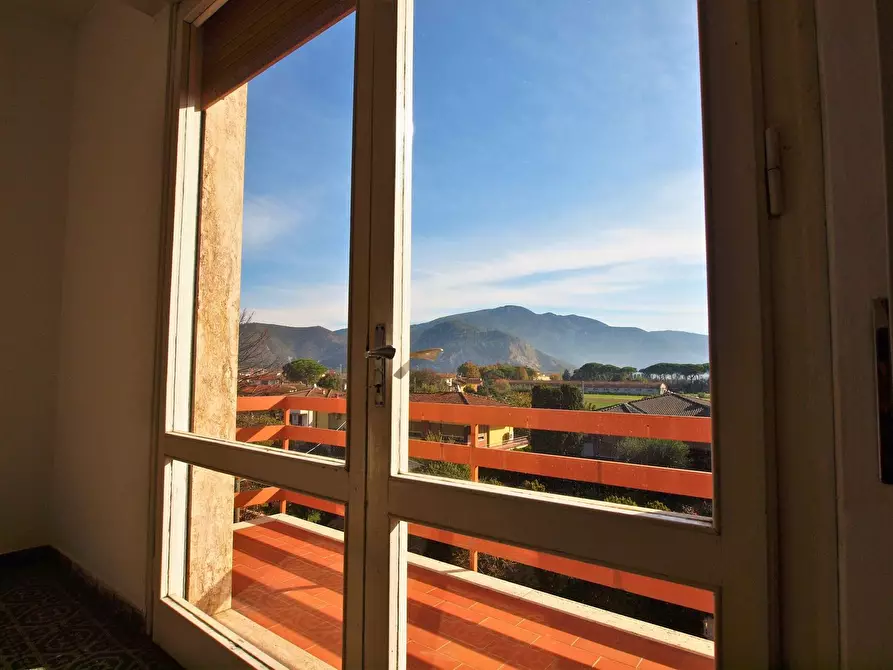 Immagine 3 di Appartamento in vendita  a San Giuliano Terme