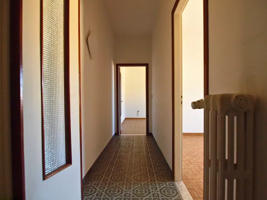 Immagine 8 di Appartamento in vendita  a San Giuliano Terme