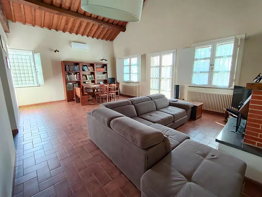 Immagine 8 di Villetta a schiera in vendita  a San Giuliano Terme